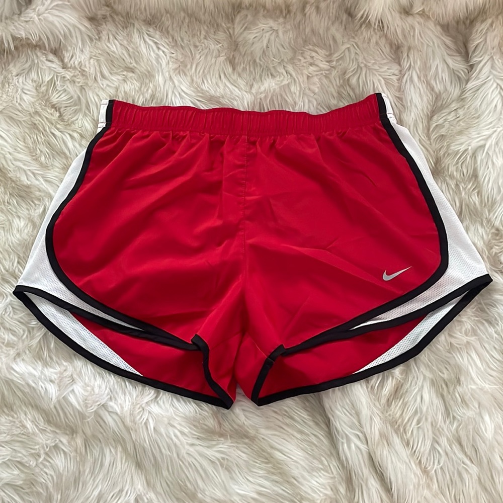Nike Dri-FIT tempo athletic shorts Large
